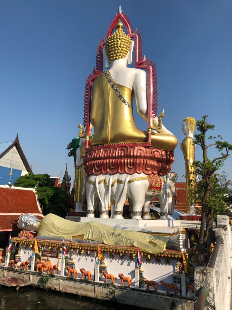 ワット・クン・チャンの仏像